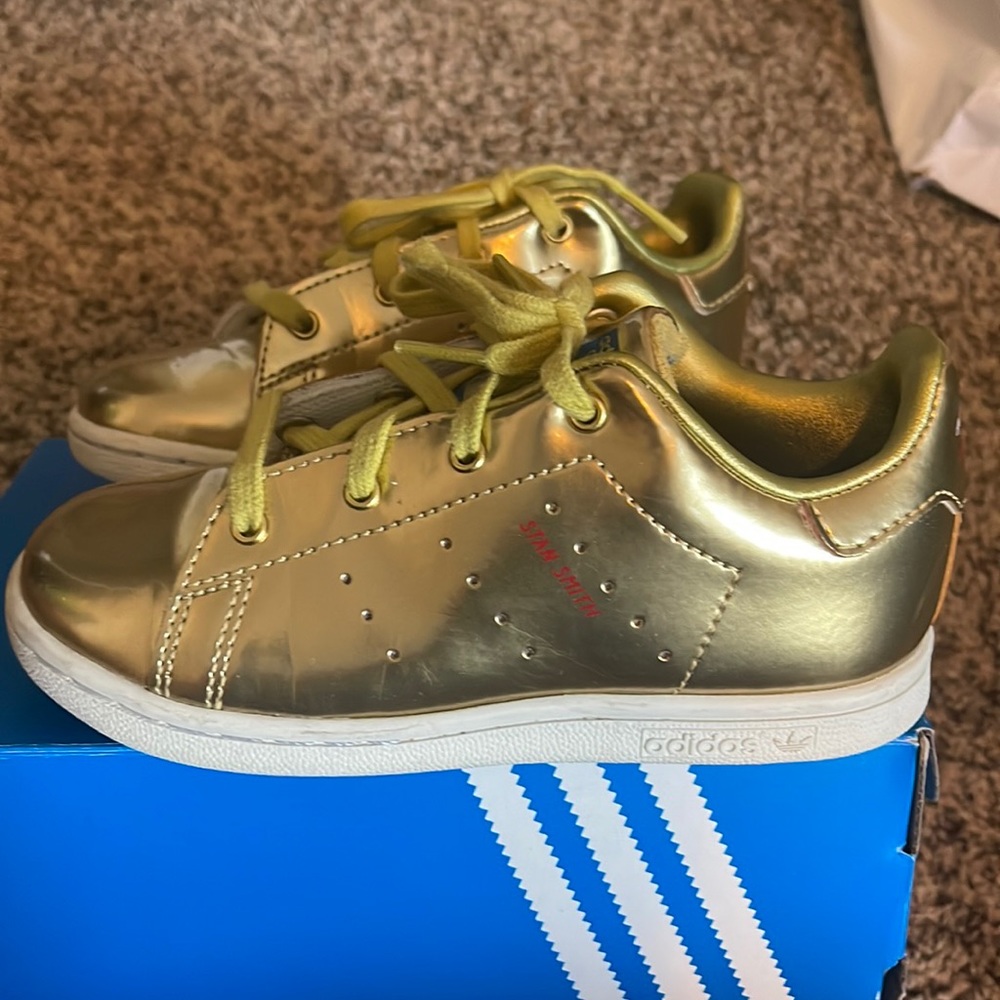 Adidas Stan Smith metallic gold worn twice minor creasing
